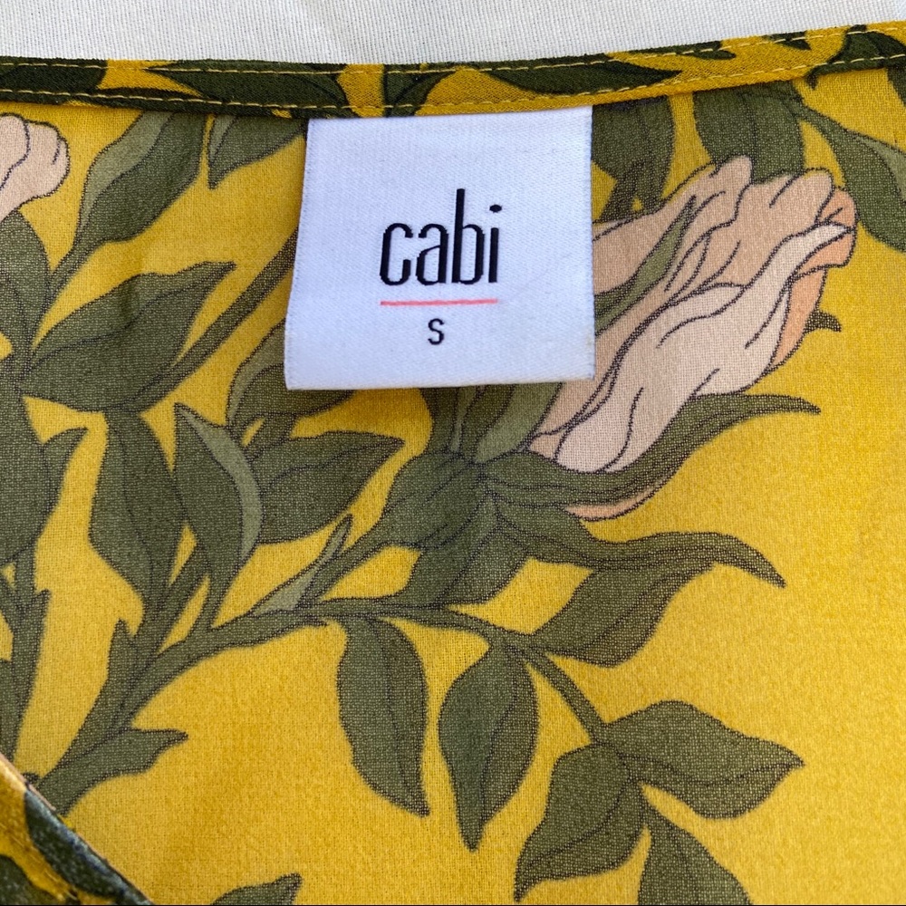 CAbi Spring ‘19 Spring Floral Ruffle Sleeve Blouse - Picture 3 of 6